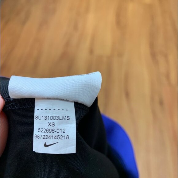 Nike Pro Black & Blue Hypercool Flash Capri Leggings - Picture 9 of 13